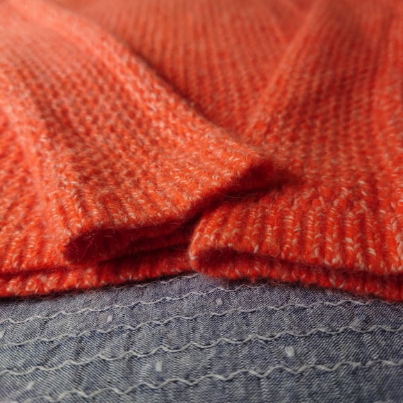 Club Monaco wool sweater XS - Picture 3 of 5